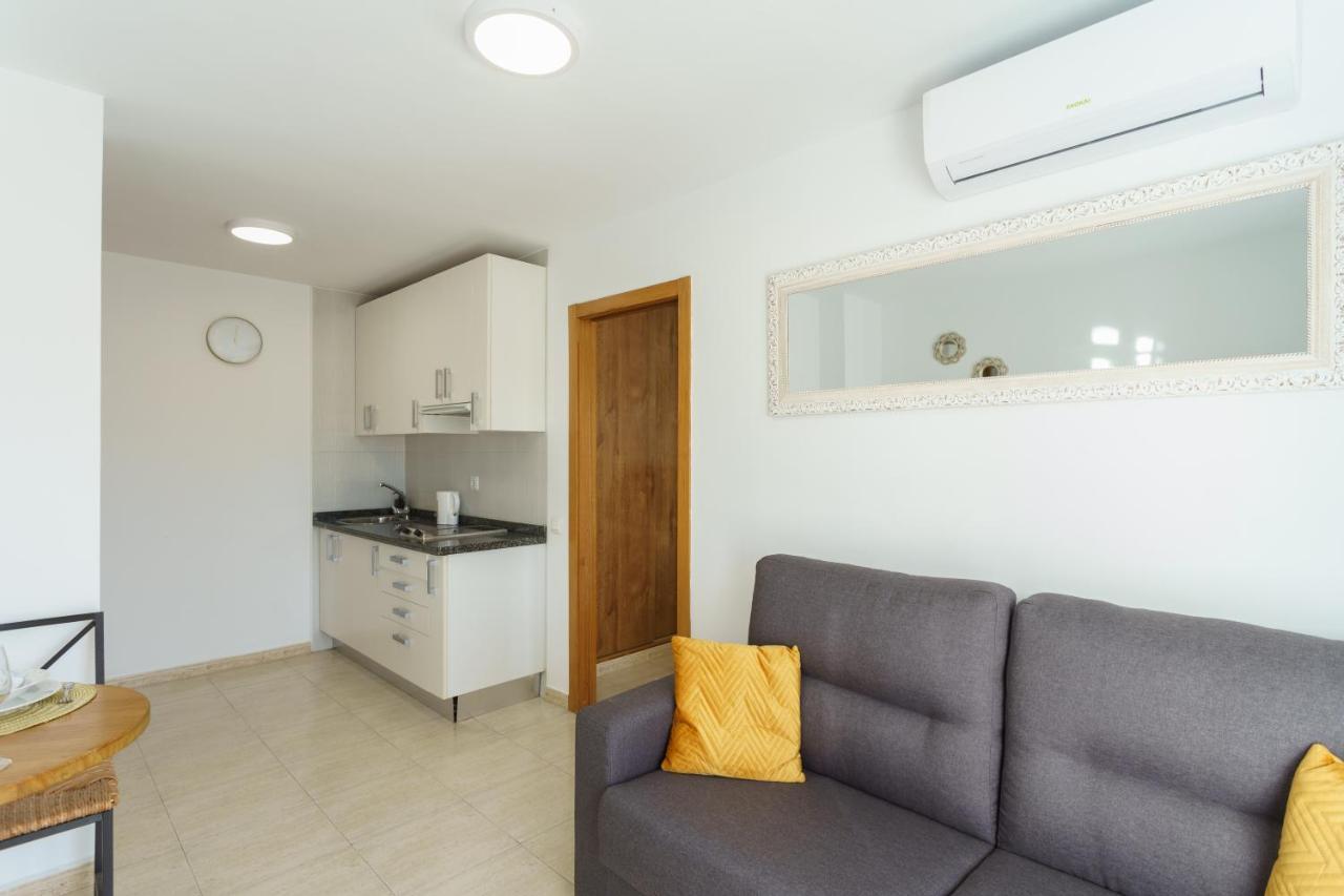 Apartamento Malagueta Breeze Малага Экстерьер фото