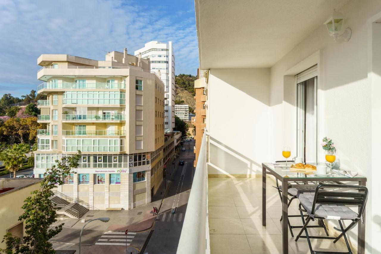 Apartamento Malagueta Breeze Малага Экстерьер фото