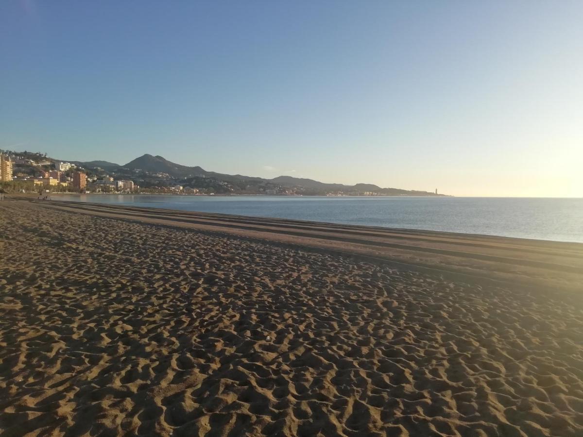 Apartamento Malagueta Breeze Малага Экстерьер фото